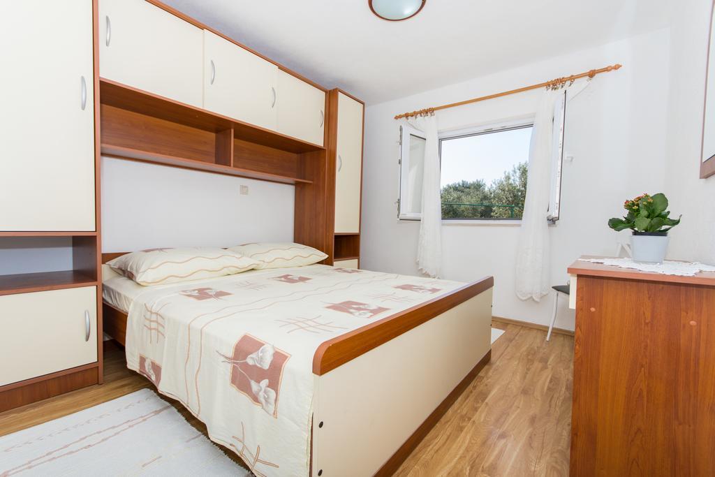 Apartment Mika 2 Trogir Exterior foto